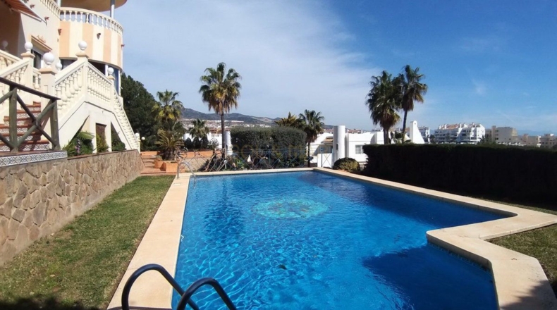 Málaga - Arroyo de la Miel - 680m2