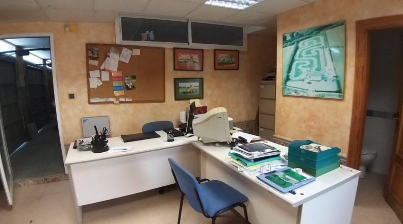 Málaga - Arroyo de la Miel - 680m2