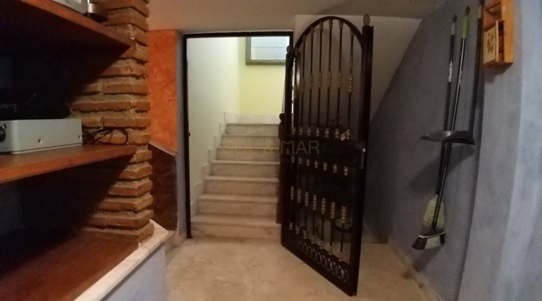 Málaga - Arroyo de la Miel - 680m2