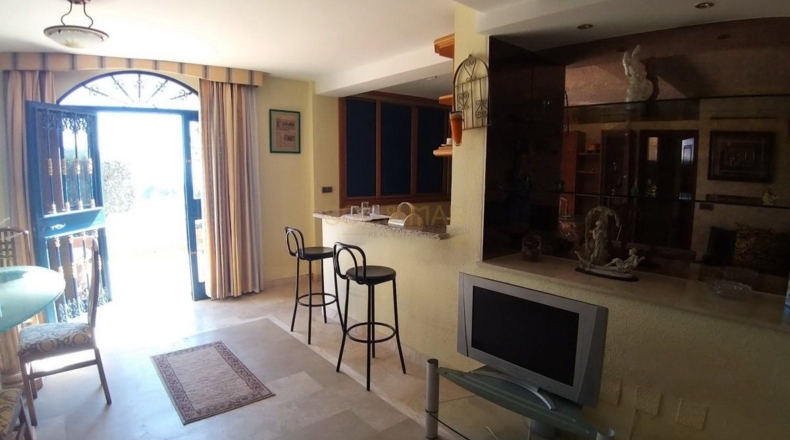 Málaga - Arroyo de la Miel - 680m2