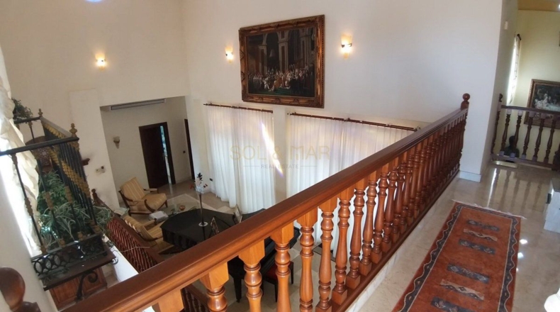 Málaga - Arroyo de la Miel - 680m2
