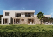 Вилла с участком на продажу в городе Benalmádena. Фото