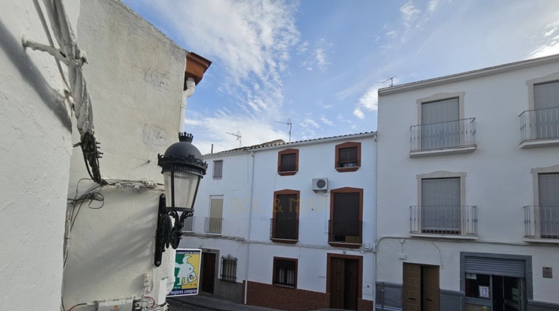 Córdoba - Baena - 75m2