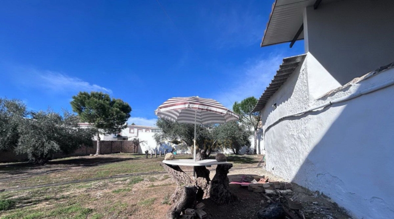 Málaga - Villanueva de Algaidas - 1000m2