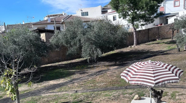 Málaga - Villanueva de Algaidas - 1000m2