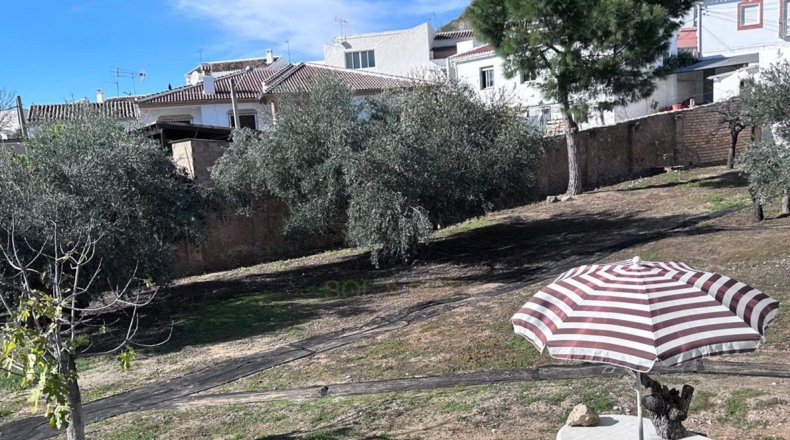 Málaga - Villanueva de Algaidas - 1000m2