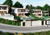 Вилла с участком на продажу в городе Benalmádena. Фото