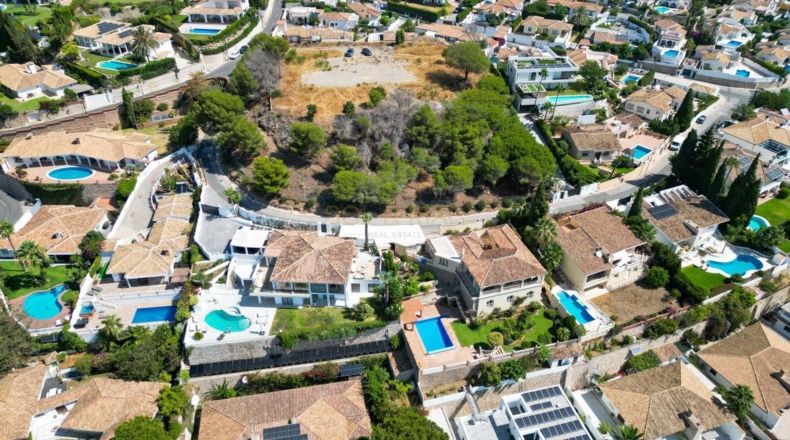 Málaga - Benalmádena - 750m2