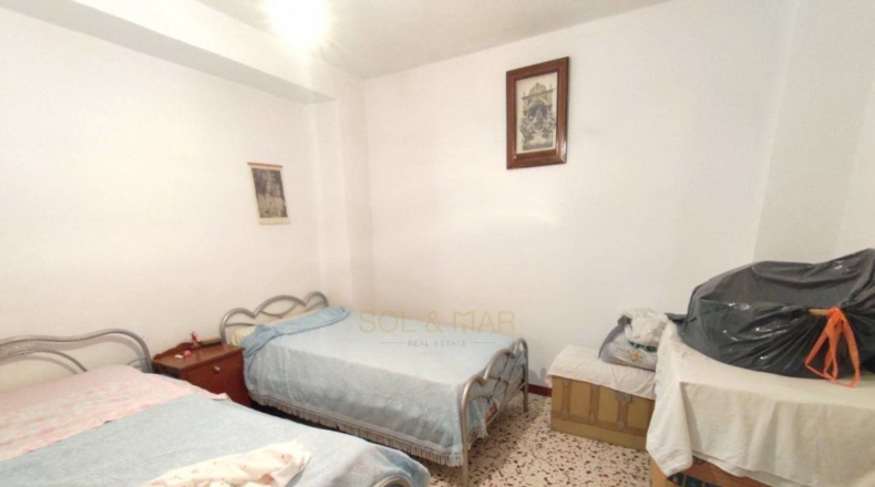 Granada - Loja - 320m2