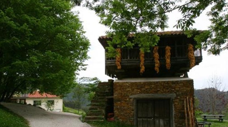 Asturias - El Barriu - 2500m2