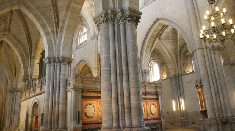 Salamanca - Ciudad Rodrigo - 838m2
