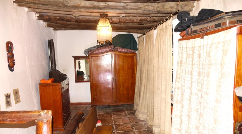 Granada - Carataunas - 30700m2