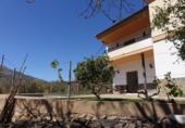 Chalet independiente con terreno en venta en Órgiva ref: TR48509 foto