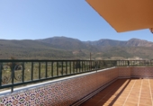 Chalet independiente con terreno en venta en Órgiva ref: TR48509 foto
