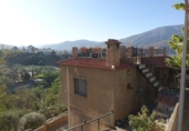 Chalet independiente con terreno en venta en Órgiva ref: TR87457 foto