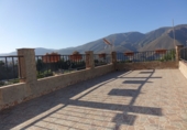 Chalet independiente con terreno en venta en Órgiva ref: TR87457 foto