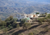 Xalet independent amb terreny en venda a Torvizcón ref.: TR92425 foto