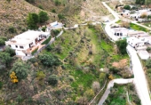 Chalet independiente con terreno en venta en Órgiva ref: TR232756 foto