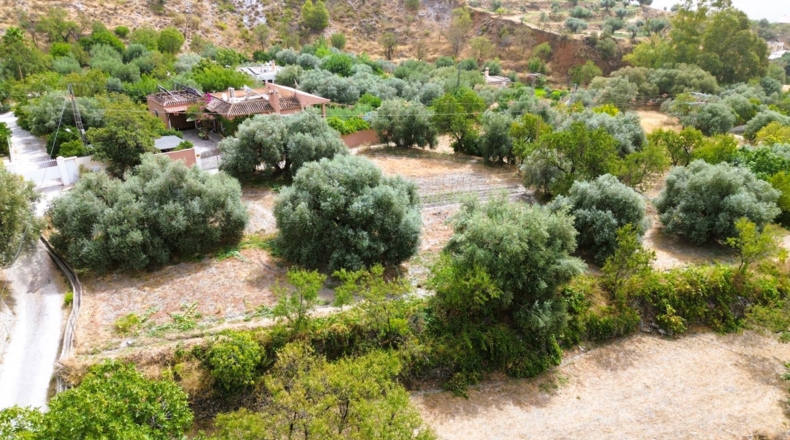 Гранада - Órgiva - 3442m2