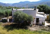 Chalet independiente con terreno en venta en Órgiva ref: TR344807 foto