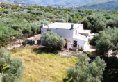 Chalet independiente con terreno en venta en Órgiva ref: TR344807 foto