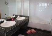 Chalet independiente con terreno en venta en la España, Quart de les Valls, ref: TR14754 foto