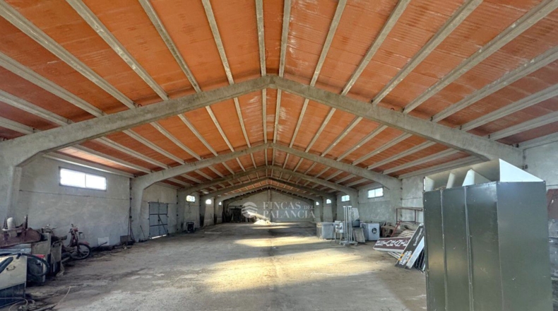 Castellón - Barracas - 10878m2
