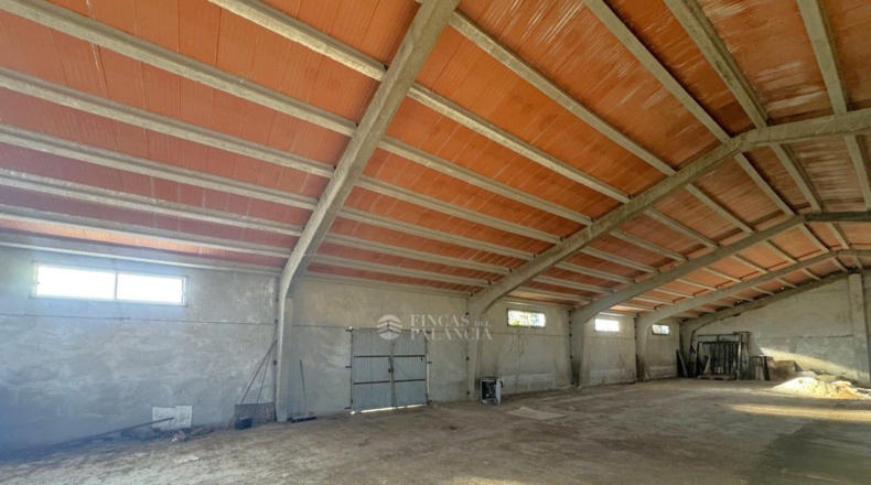 Castellón - Barracas - 10878m2
