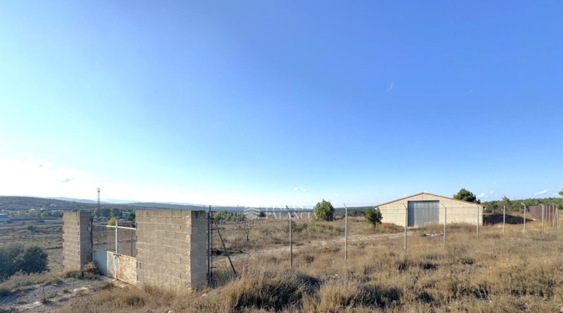 Castellón - Barracas - 10878m2