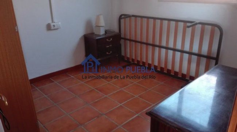 Sevilla - La Puebla del Río - 2000m2