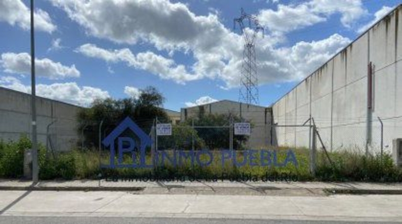 Sevilla - La Puebla del Río - 575m2