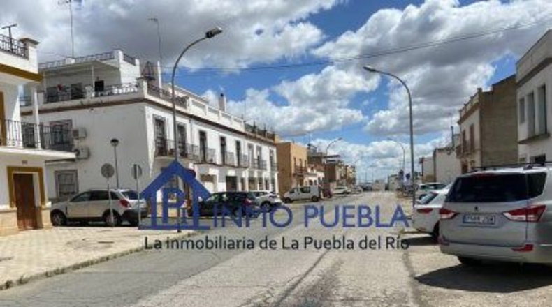 Sevilla - La Puebla del Río - 181m2