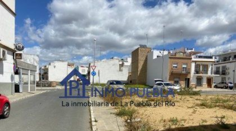 Sevilla - La Puebla del Río - 181m2