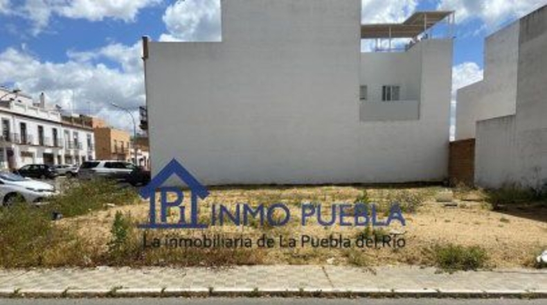 Sevilla - La Puebla del Río - 181m2
