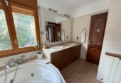 Chalet independiente con terreno en venta en Santa Eulàlia de Ronçana ref: TR108689 foto