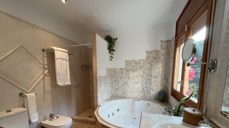 Barcelona - Santa Eulàlia de Ronçana - 1094m2