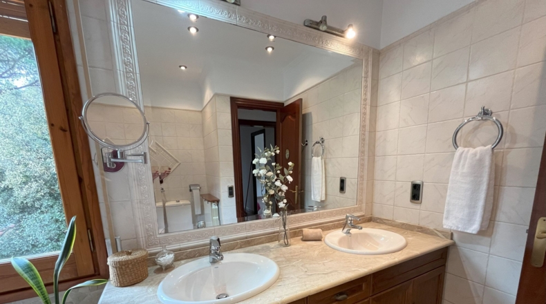 Barcelona - Santa Eulàlia de Ronçana - 1094m2
