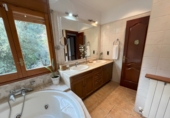 Chalet independiente con terreno en venta en Santa Eulàlia de Ronçana ref: TR108689 foto