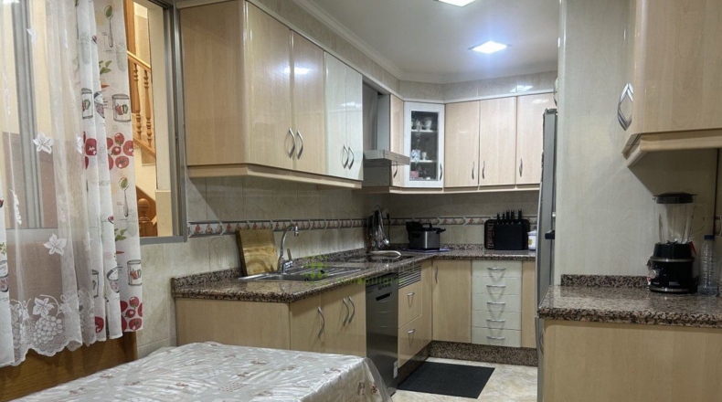 Кастельон - Castellón de la Plana - 208m2