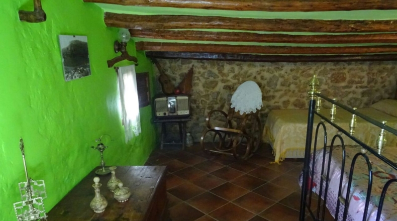 Castellón - Sierra Engarcerán - 2000m2