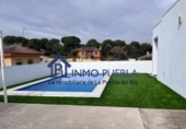 Xalet independent amb terreny en venda a La Puebla del Río ref.: TR207593 foto