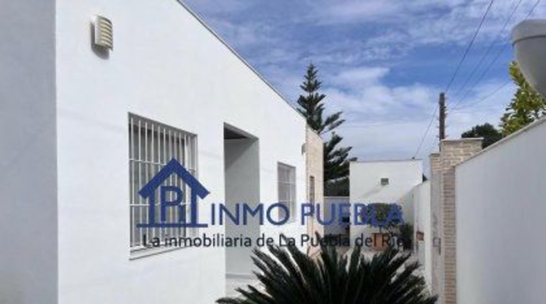 Sevilla - La Puebla del Río - 1000m2