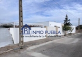 Xalet independent amb terreny en venda a La Puebla del Río ref.: TR207593 foto