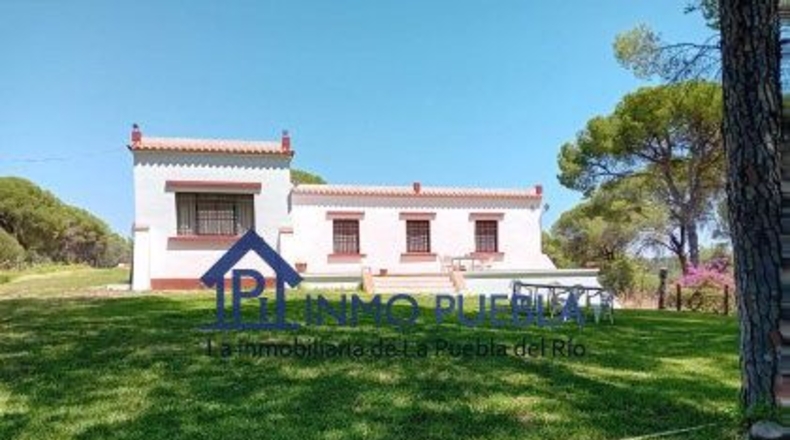Sevilla - La Puebla del Río - 223m2