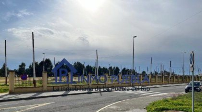 Севилья - Ла-Пуэбла-дель-Рио - 114m2