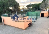 Chalet independiente con terreno en venta en La Puebla del Río ref: TR369755 foto