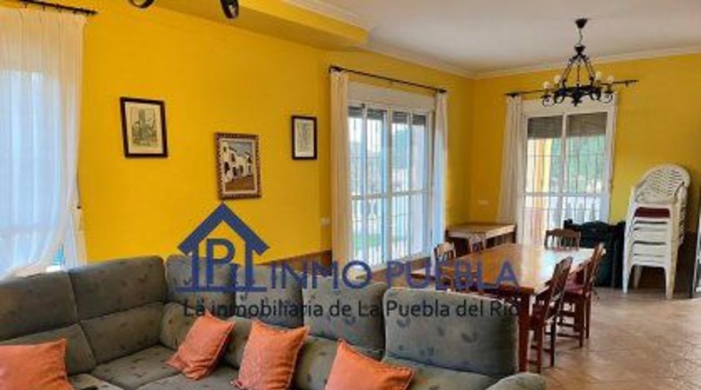 Sevilla - La Puebla del Río - 1000m2