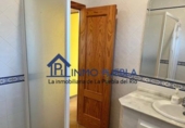 Chalet independiente con terreno en venta en La Puebla del Río ref: TR369755 foto