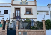 Xalet adossat amb terreny en venda a Coria del Río ref.: TR379967 foto
