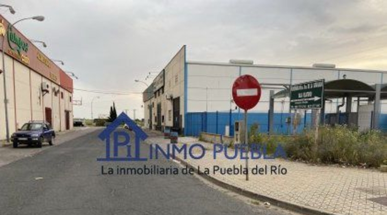 Sevilla - La Puebla del Río - 400m2